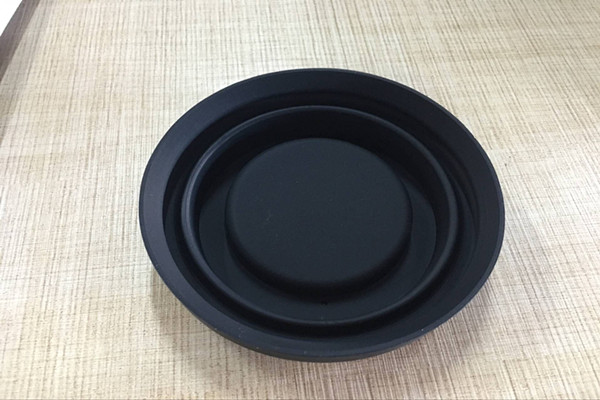 專業生産(chǎn)矽膠按鍵矽膠杯蓋矽膠制品定制廠家